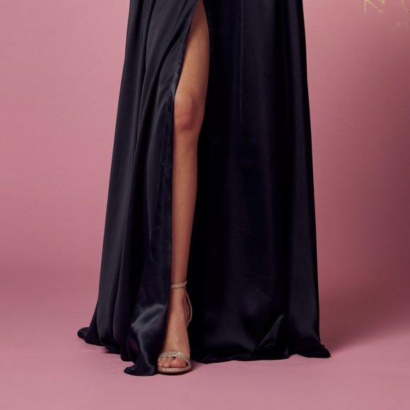 NEW LONG A-LINE OFF THE SHOULDER SLEEVELESS GOWN WITH SURPLICE BUSTLINE NX R1029 - Picture 4 of 7